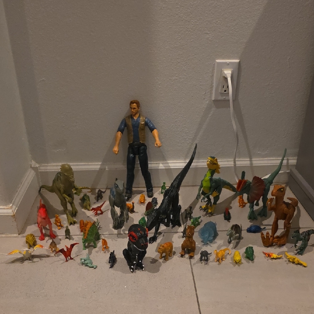 Dinosaur Adventure Playset Bundle